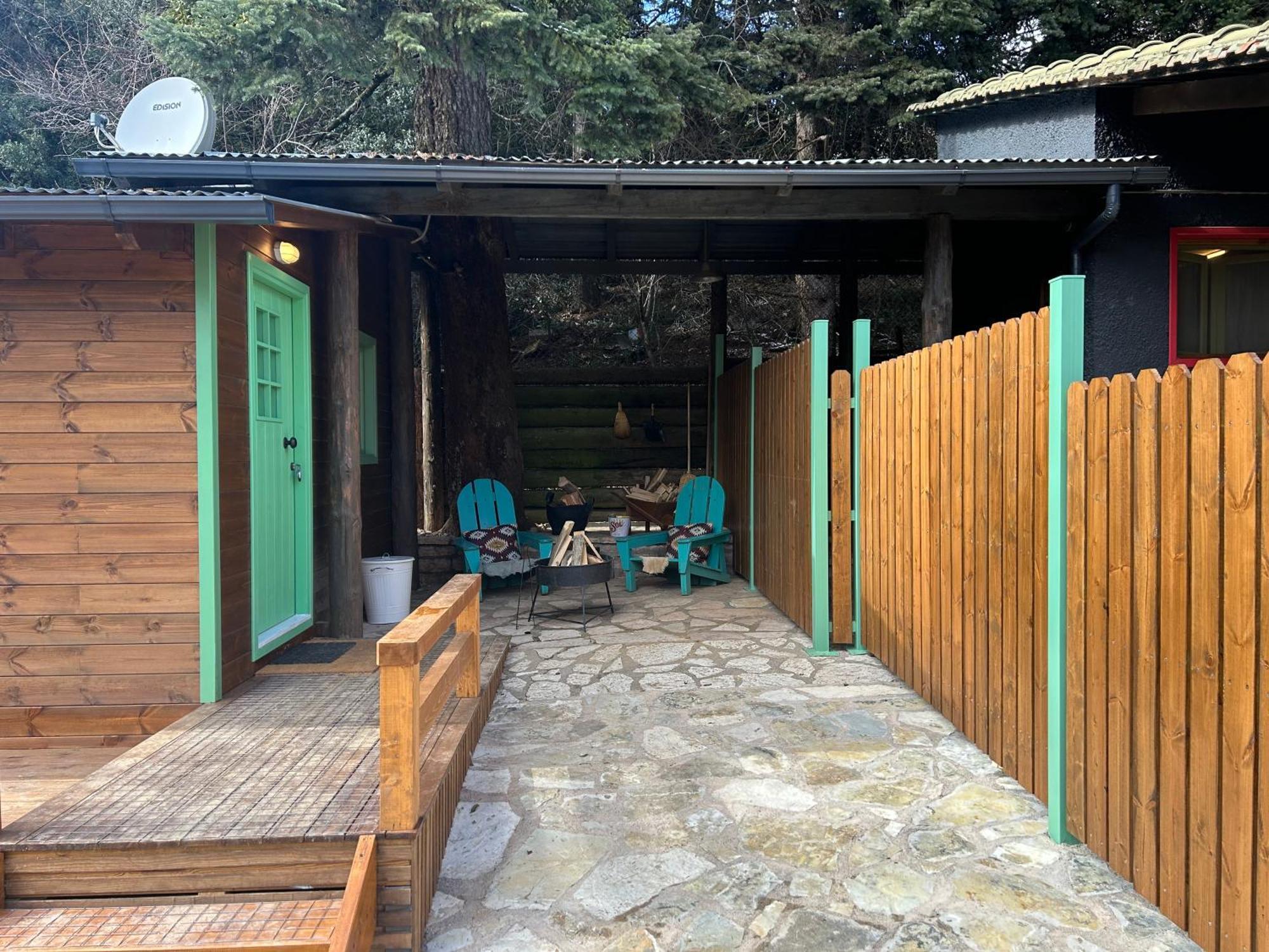 Hostal Vasilikia Mountain Farm & Retreat Pavliani Exterior foto